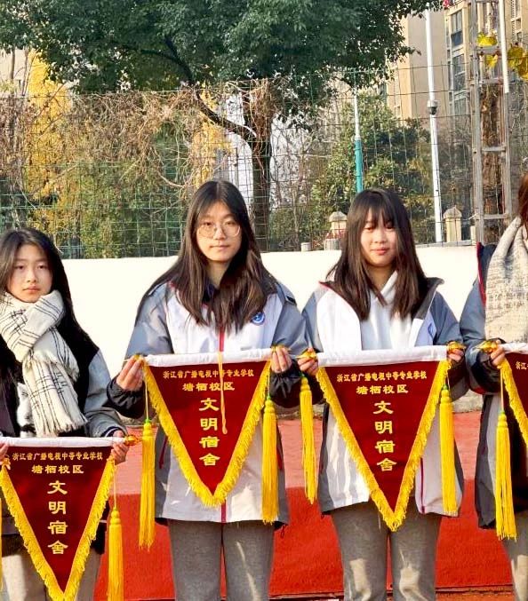 勤学善思 奋进争先|幼儿保育专业2402班级风采