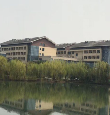 校园照6(图1)