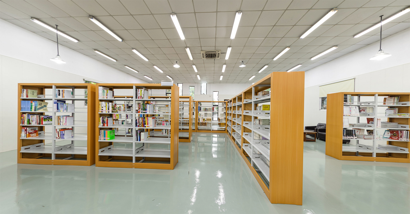 富阳校区图书馆(图1)
