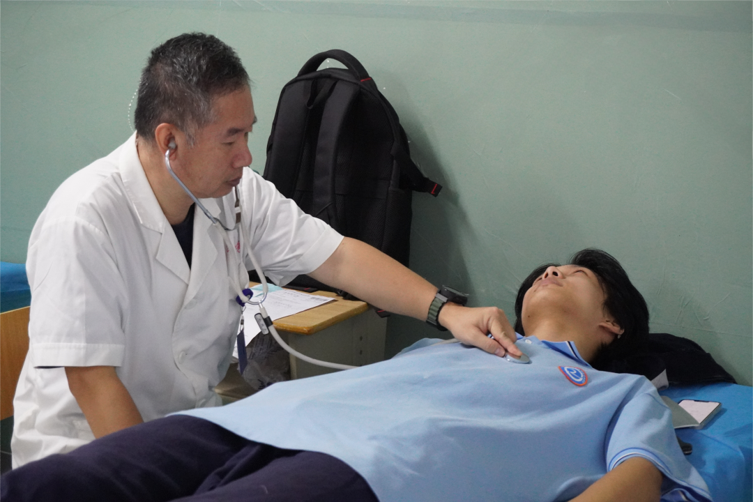 守护青春活力 共育梦想起航 | 塘栖校区22、23级学生体检